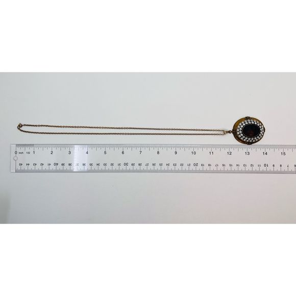 Vintage Oval Cameo With Rhinestones Pendant Necklace - Picture 7 of 7